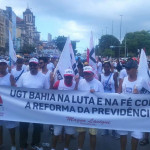 Fé e protestos marcam participação da UGT-BA na Lavagem do Bonfim