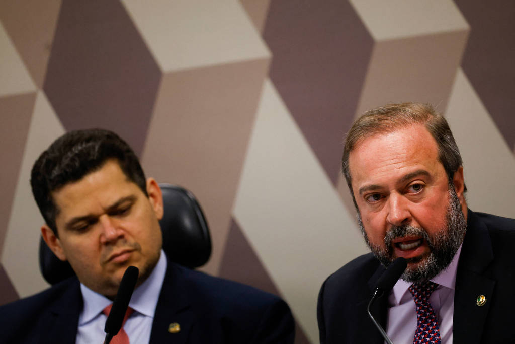 Comissão do Senado aprova PEC com duração de 2 anos e gasto extra de R$ 168 bilhões