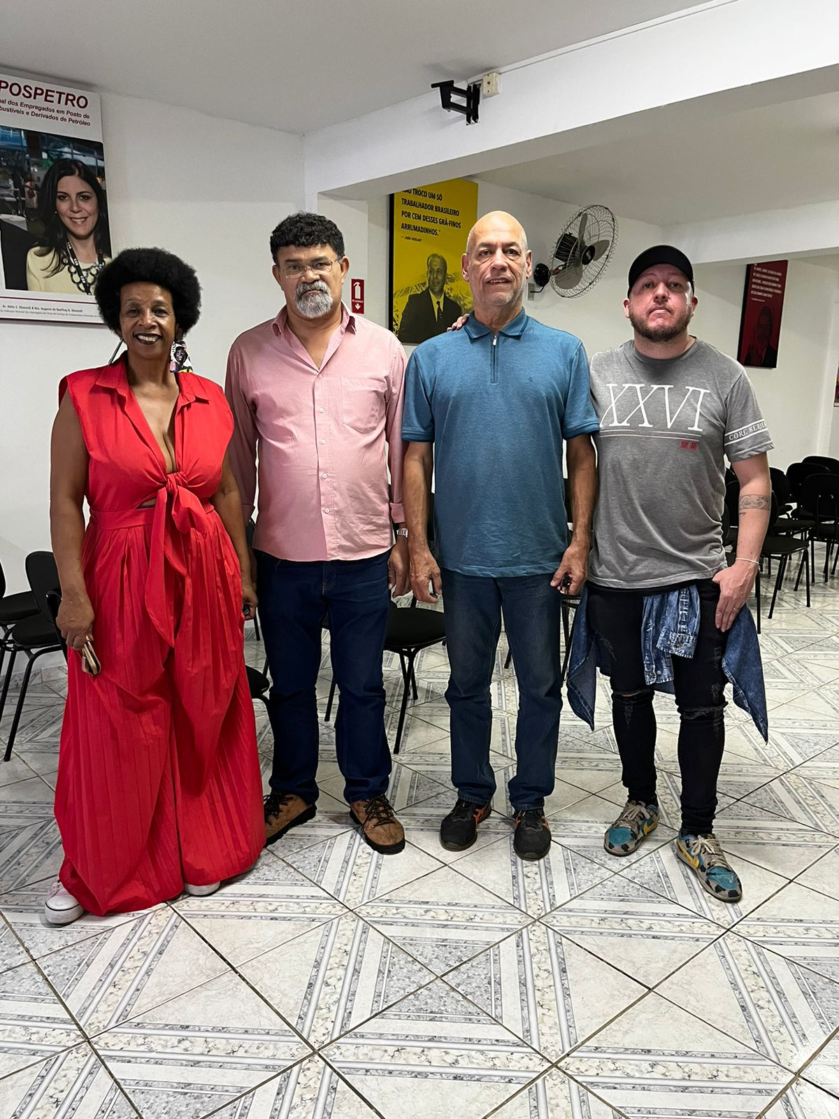 Sinpospetro-Campinas oferece capacitação em mecânica para frentistas