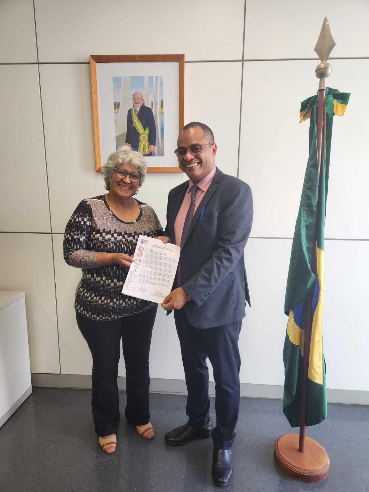 Vice-presidente da UGT é recebida por Magno Lavigne, no MTE