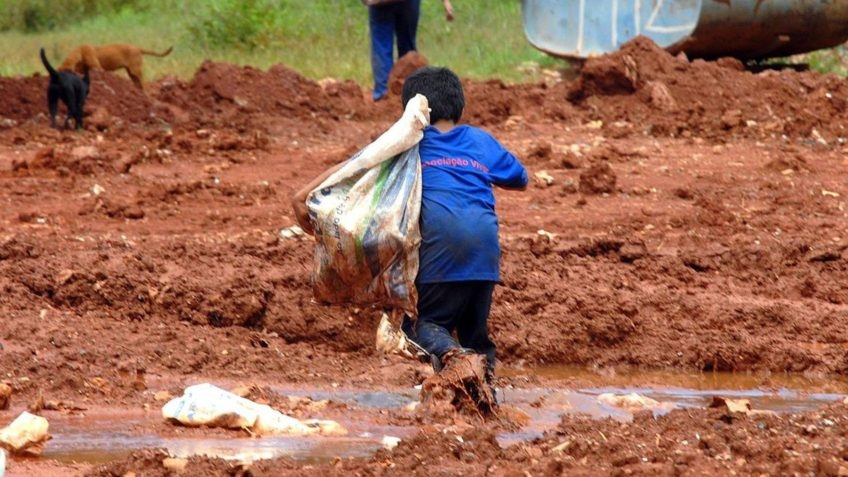 BRASIL TEVE 466 MORTES DE MENORES NO TRABALHO NA ÚLTIMA DÉCADA
