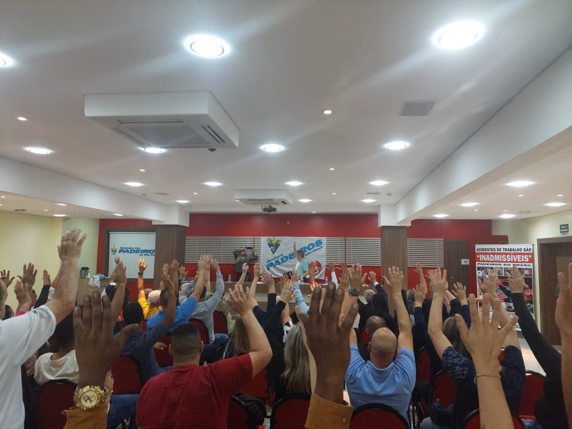 Padeiros de SP realizam Assembleia da Campanha Salarial e entrega de certificados