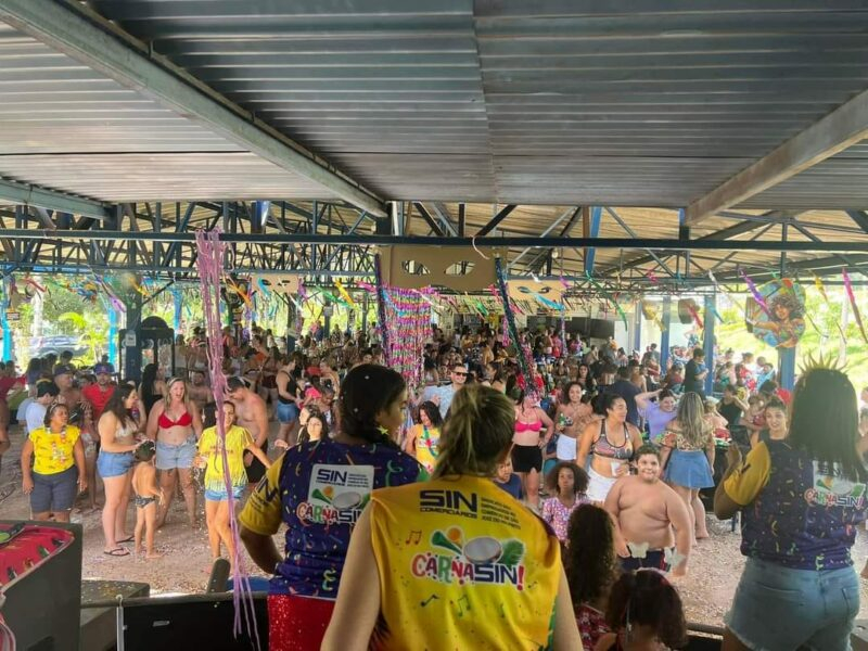 CarnaSIN 2024 agita clubes de lazer e leva alegria aos comerciários