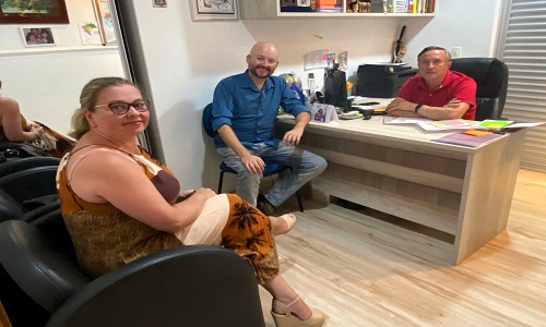 PINHAIS: Presidente da Fesmepar recebe visita admnistrativa de diretores do SINSERP
