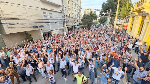 URGENTE!!! Categoria aprova ESTADO DE GREVE em Assembleia Geral
