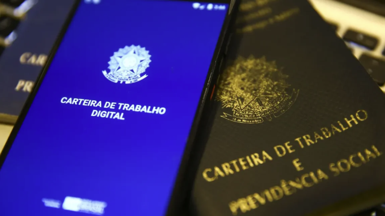 57% dos brasileiros são contra a escala 6 por 1, diz pesquisa