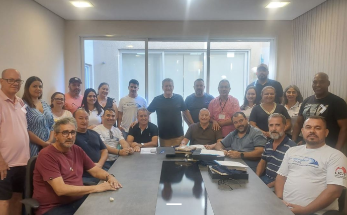 Reeleito com 99,06% dos votos válidos, Bruzarosco reafirma compromissos com a categoria