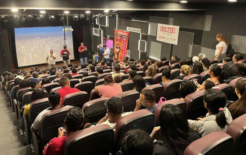 SIEMACO-SP participa de treinamento de 300 novos funcionários da Limpeza nas escolas estaduais