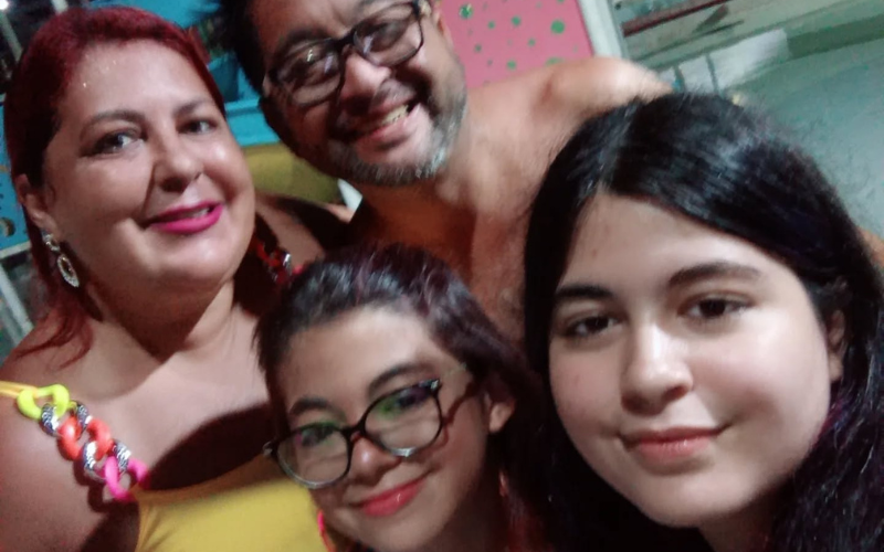 Comerciário de Itapetininga leva família para curtir o Carnaval no Centro de Lazer em Praia Grande