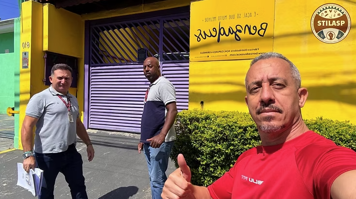 Dirigentes visitam trabalhadores da Açaí Benzadeus