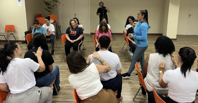 Mês da Mulher é comemorado com ginástica laboral no Sinsaúde