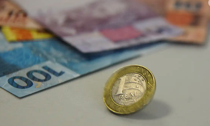 Receita paga lote da malha fina do Imposto de Renda nesta segunda