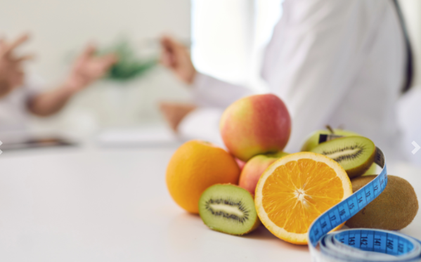 Sincomerciários de Cotia implementa serviço de nutricionista em sua sede