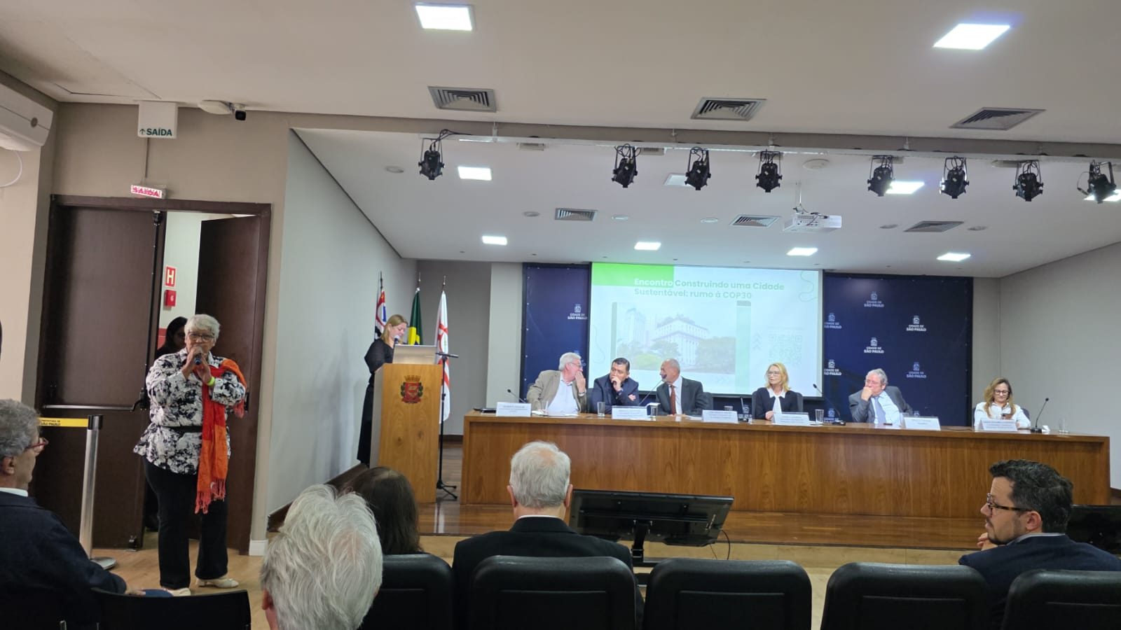 Cleonice Caetano representa a UGT e o SECSP em encontro preparatório para a COP30 promovido pela Prefeitura de São Paulo