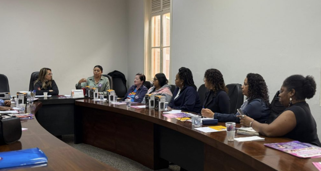 Representantes do fórum estadual de mulheres trabalhadoras do transporte discutem pautas e fortalecimento do trabalho em defesa das companheiras.