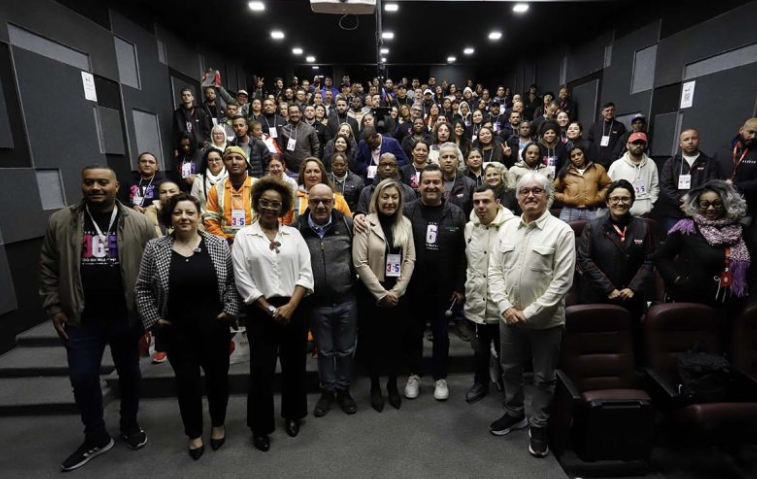 FEMACO lança campanha sobre prevenção ao câncer e os perigos das apostas online; SIEMACO-SP é o primeiro sindicato a receber a iniciativa