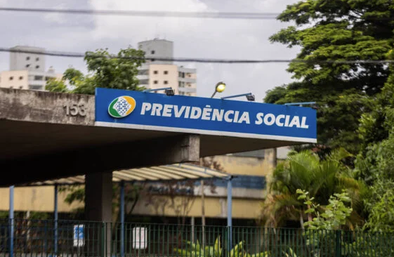 Governo limita auxílio-doença concedido por atestado médico a 30 dias