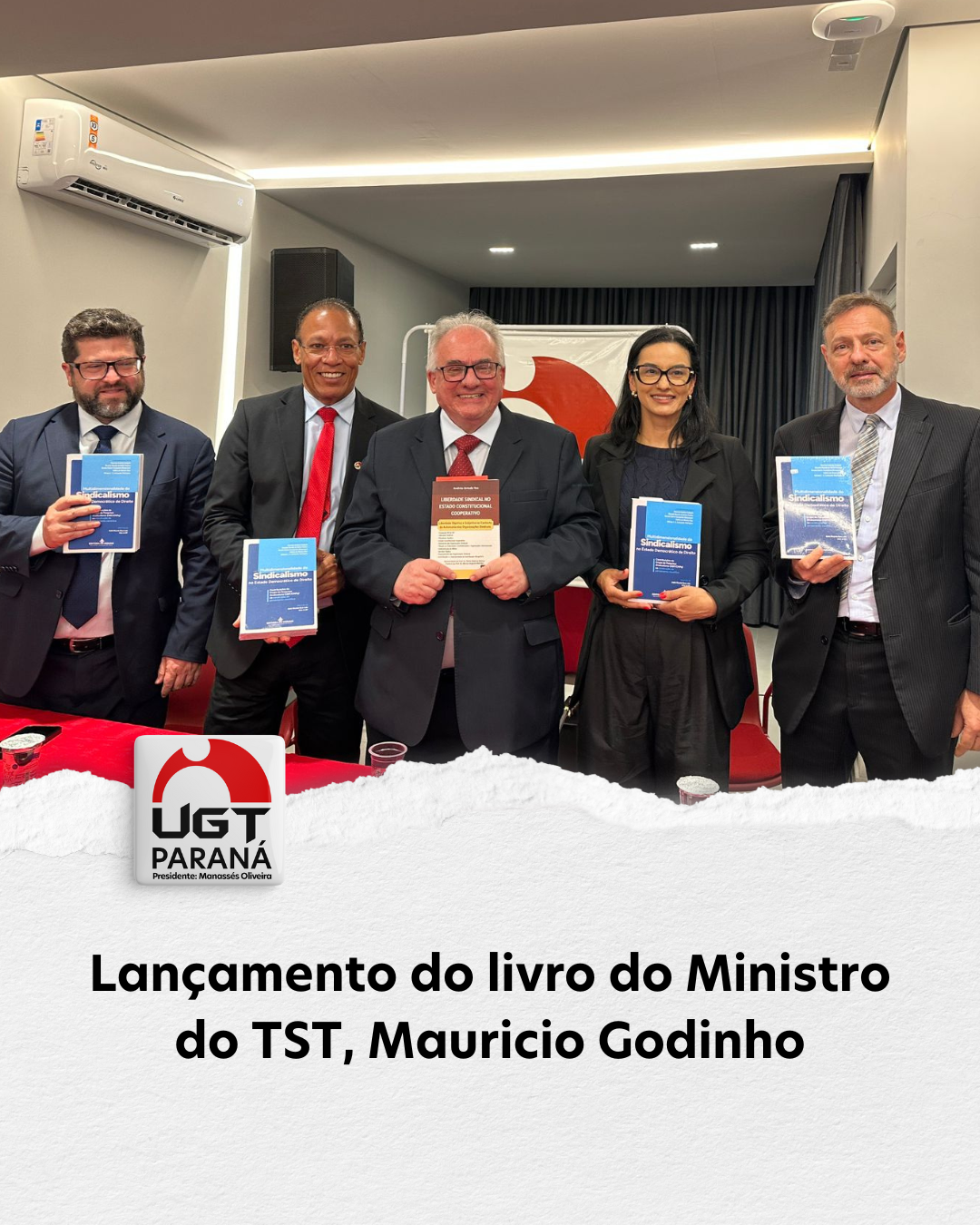 Ministro do TST lança livro na UGT