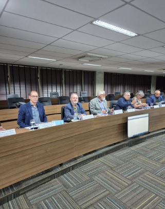 Presidente da FECEP participa de reunião da CNTC