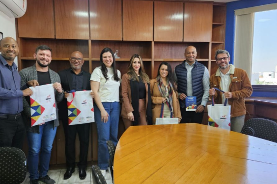 Sindicato de Guarulhos e Sincovaga firmam parceria por mais empregos no comércio