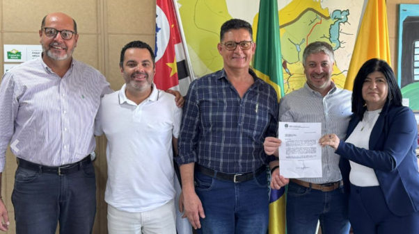 Solange Castro participa de encontro com o prefeito de Mogi Guaçu