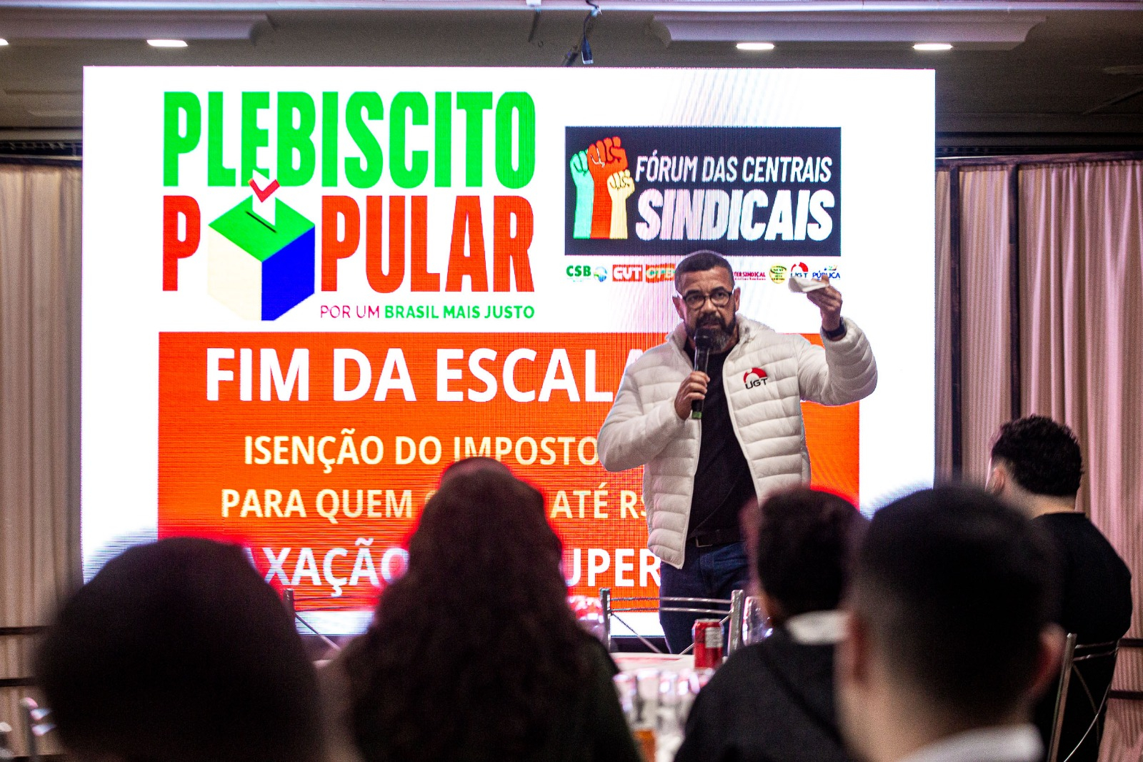 UGT/RS lança Plebiscito Popular 2025 em assembleia com trabalhadores em Porto Alegre Evento foi organizado pelo SECOC, presidido por Everton Brito