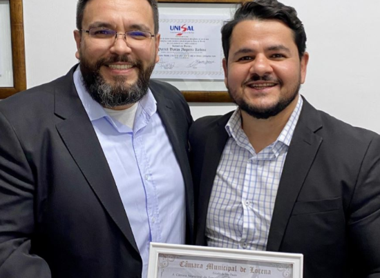 Advogado do Sindicato de Lorena é homenageado na Câmara Municipal pela defesa aos comerciários