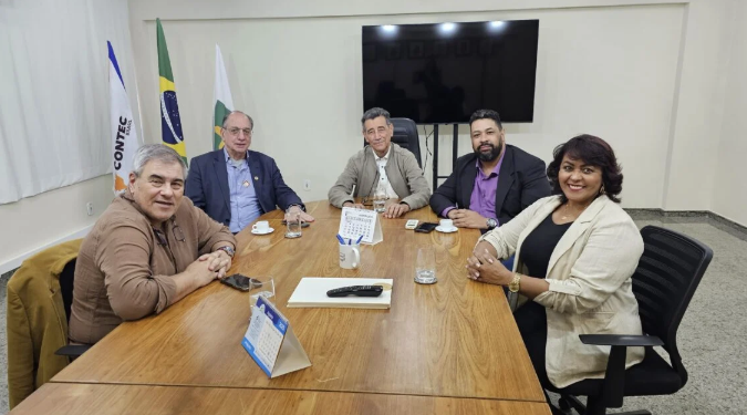 CONTEC recebe dirigentes da UGT e da UNI Américas para diálogo sobre trabalhadores nas Américas