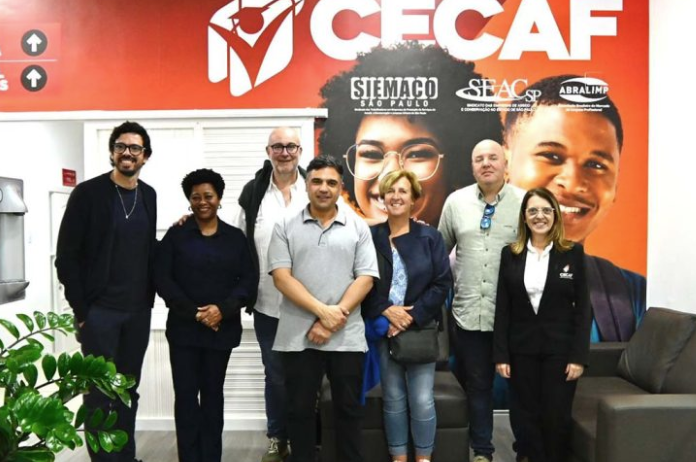 Da invisibilidade à valorização: modelo do CECAF impressiona visitantes europeus