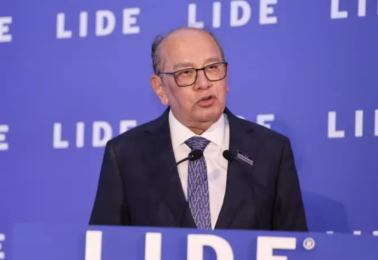 Gilmar Mendes chama CLT de vaca sagrada e dogma ao defender flexibilização das relações trabalhistas