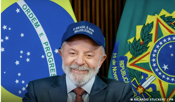 Lula reafirma soberania e diz que Brasil não aceitará ofensas