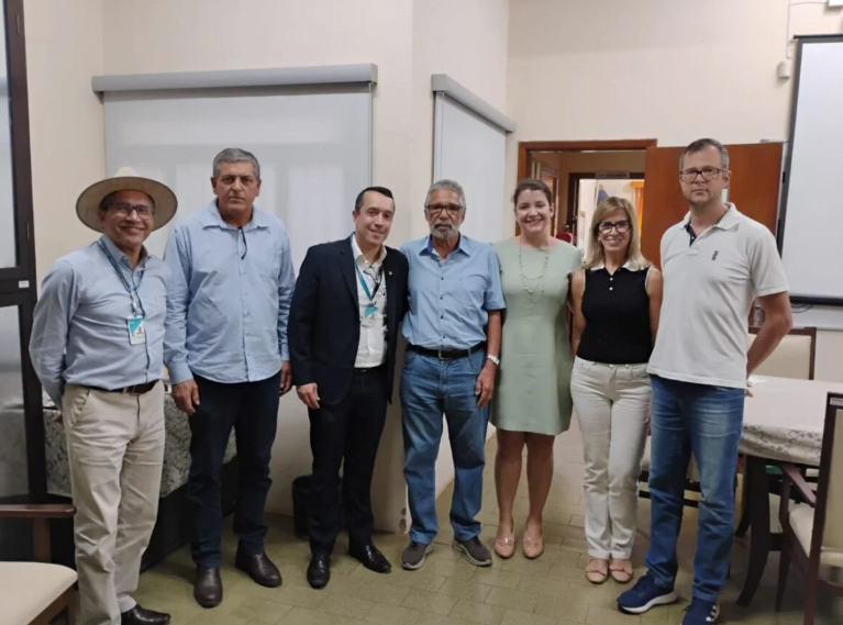 Sindicato de Franca recebe a visita de superintendentes da Caixa Econômica Federal