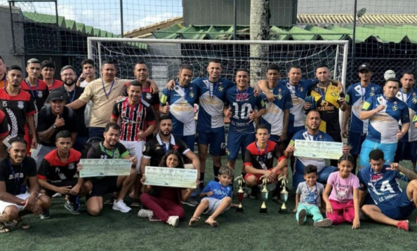 Time Extra Centro vence a 7ª Copa de Futebol Society do Sincomerciários de Registro