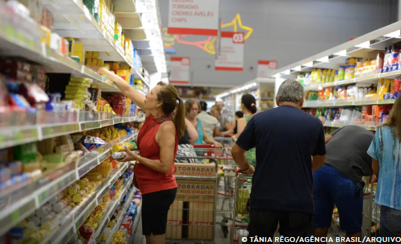 Mercado financeiro reduz previsão da inflação para 4,85%