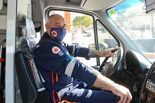 Regulamentação da Profissão de Condutor de Ambulância é Travada no Senado: Abramca e UGT Reagem ao Pedido de Vistas do Senador Humberto Costa