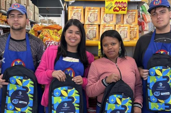 Sincomerciários de Bragança Paulista visita funcionários do Mercadão