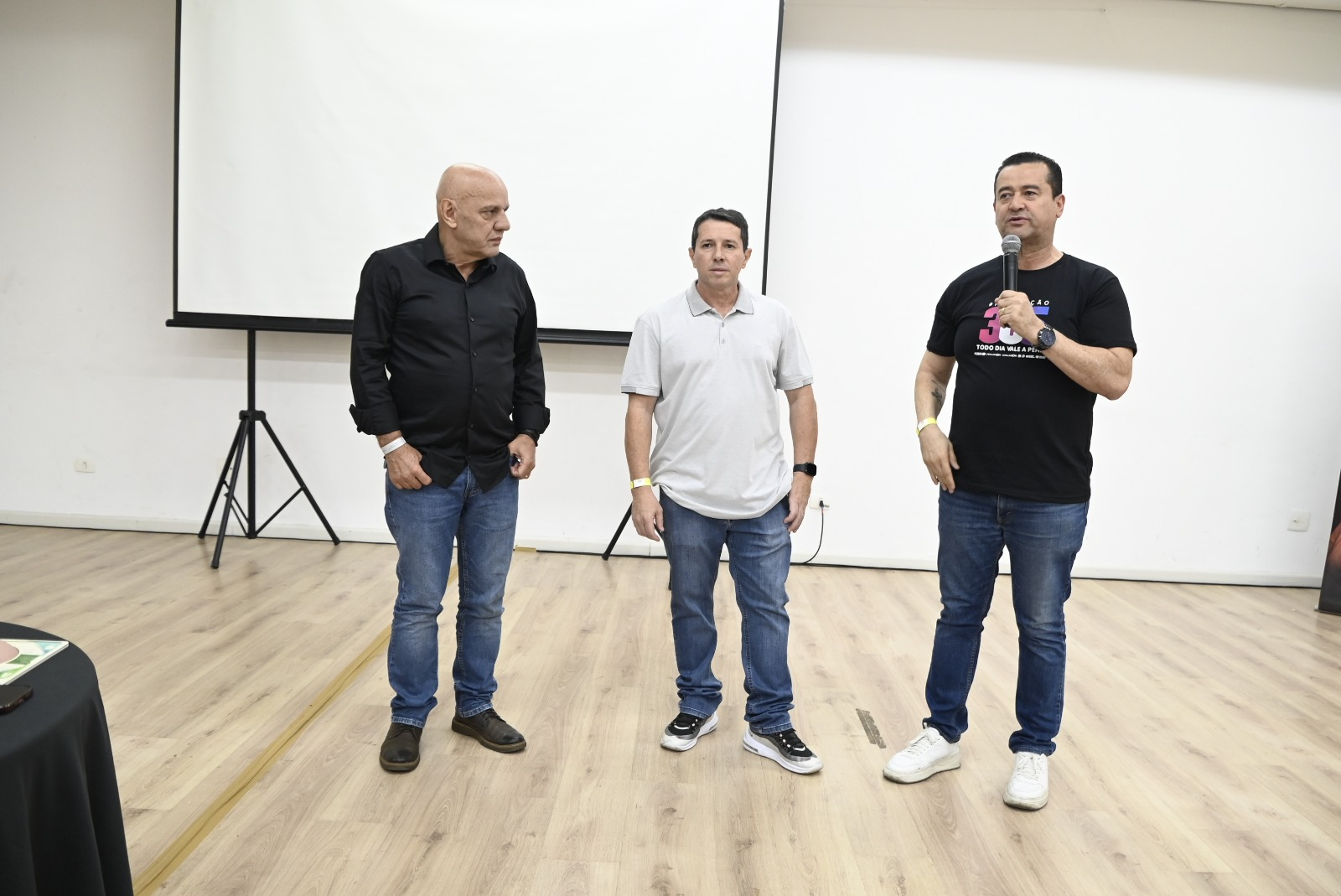 Trabalhadores representados pelo SIEMACO Taboão, Cotia e região participam da campanha Prevenção 365 e Desvendando as BETS