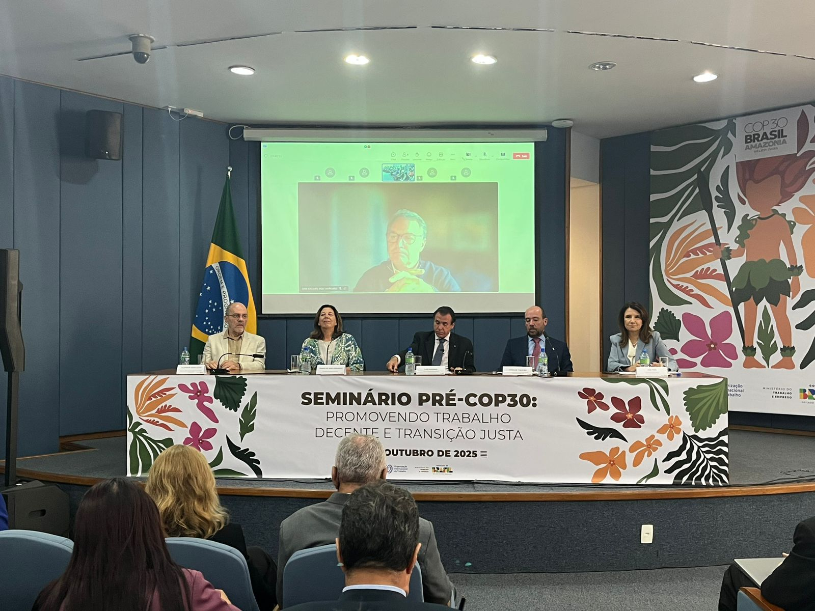 UGT participa do Seminário Pré-COP30 e reforça compromisso com o trabalho decente e a transição justa no Brasil