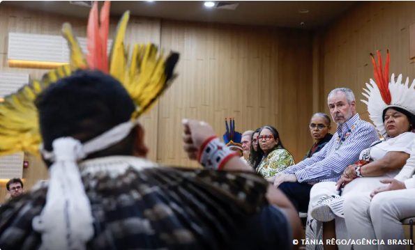 Após protesto, indígenas Munduruku são recebidos por presidente da COP
