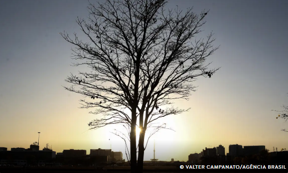 Cientista alerta para risco de aquecimento global por longo tempo