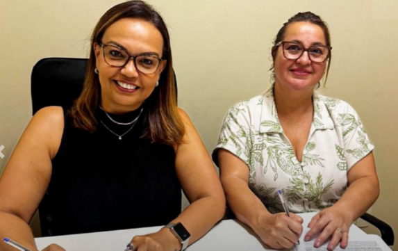 Sincomerciários de Caraguatatuba assina CCT do Sincovaga 2025/2026