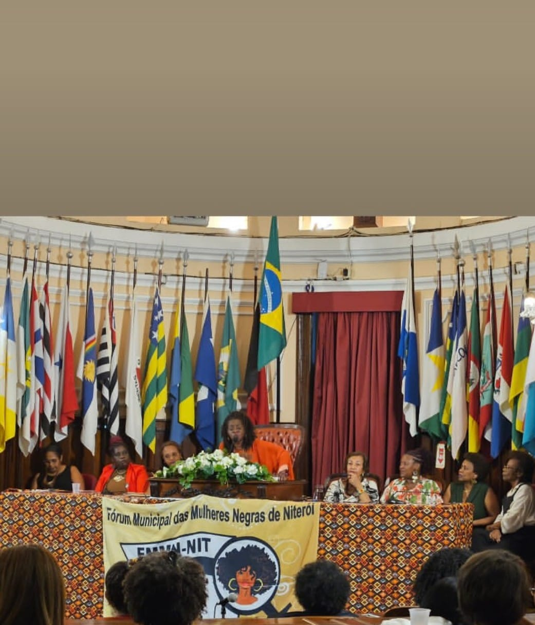 UGT celebra 18 anos do Fórum de Mulheres Negras de Niterói com entrega de Moções de Aplauso presidida por Ana Cristina Duarte