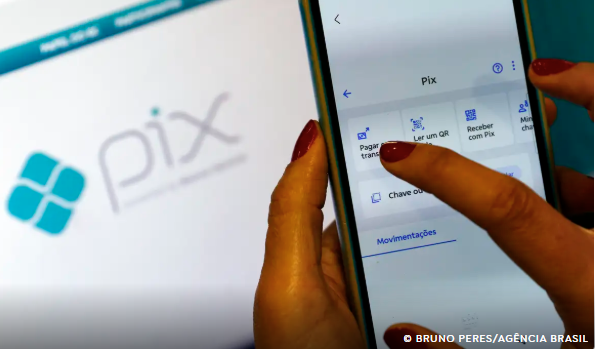 Diretoria da UGT repudia fake news sobre o Pix