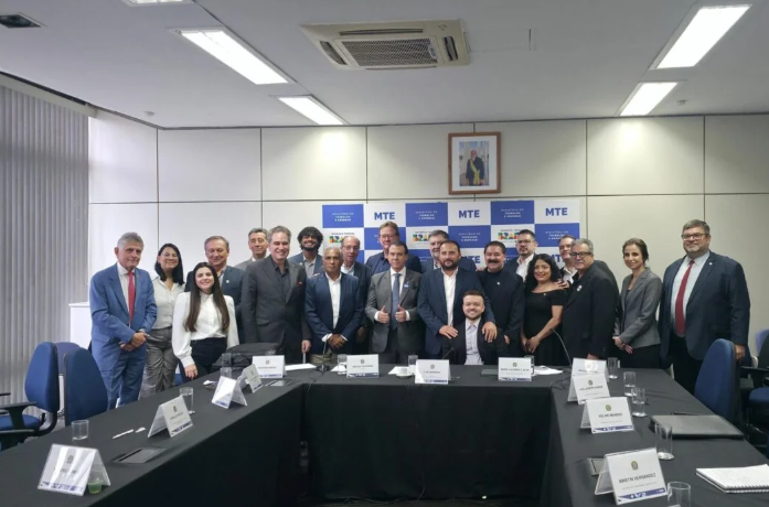 CONTEC e UGT participam de agenda internacional com a UFCW no Ministério do Trabalho