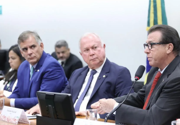 ‘A redução da jornada de trabalho é plenamente sustentável’, diz Luiz Marinho