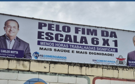 Pelo fim da jornada 6x1 Sincomerciários de Santa Bárbara instala outdoor no centro da cidade