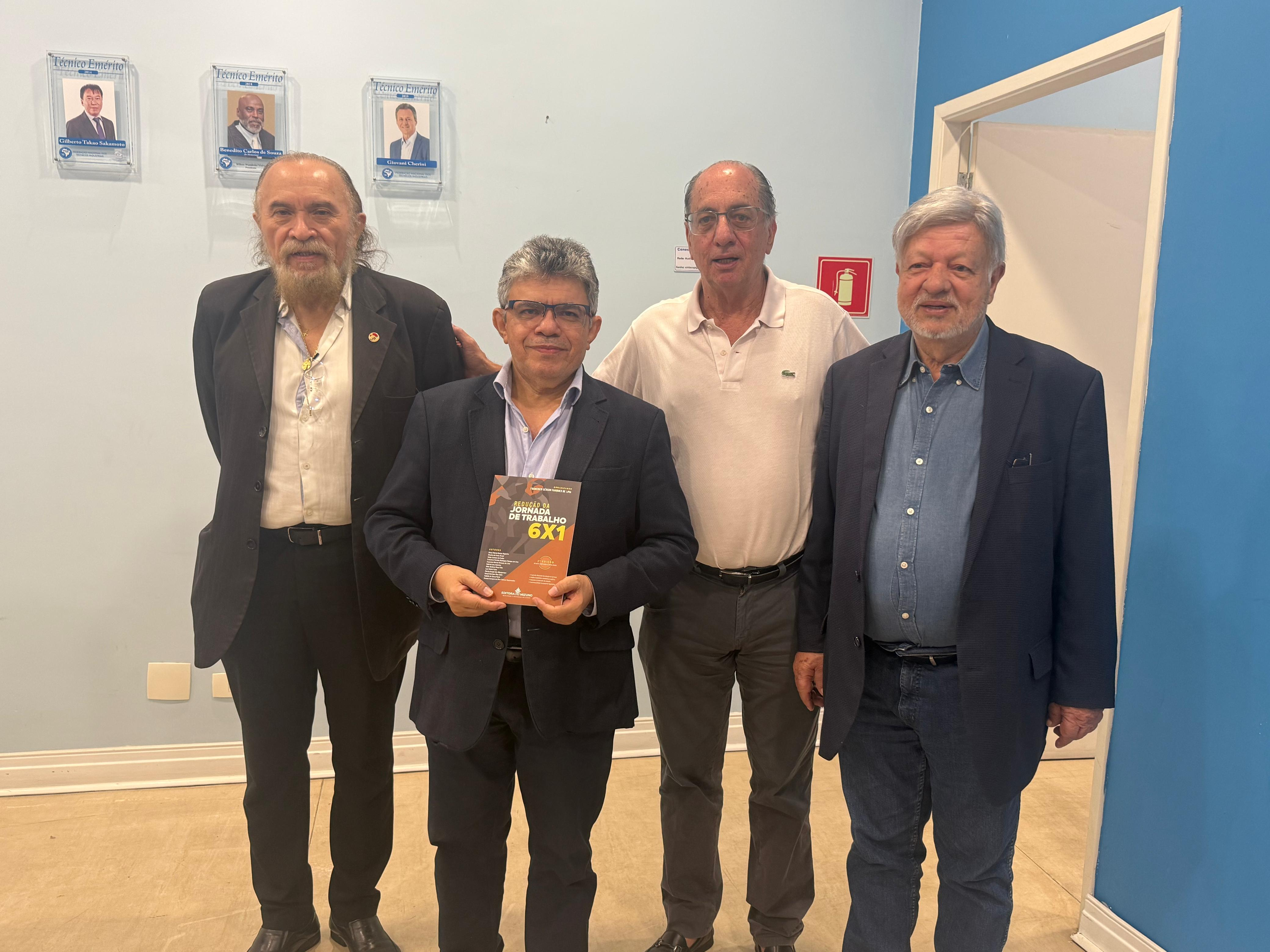 FENTEC 5.0 começa com debates sobre inovação e fortalecimento do sindicalismo