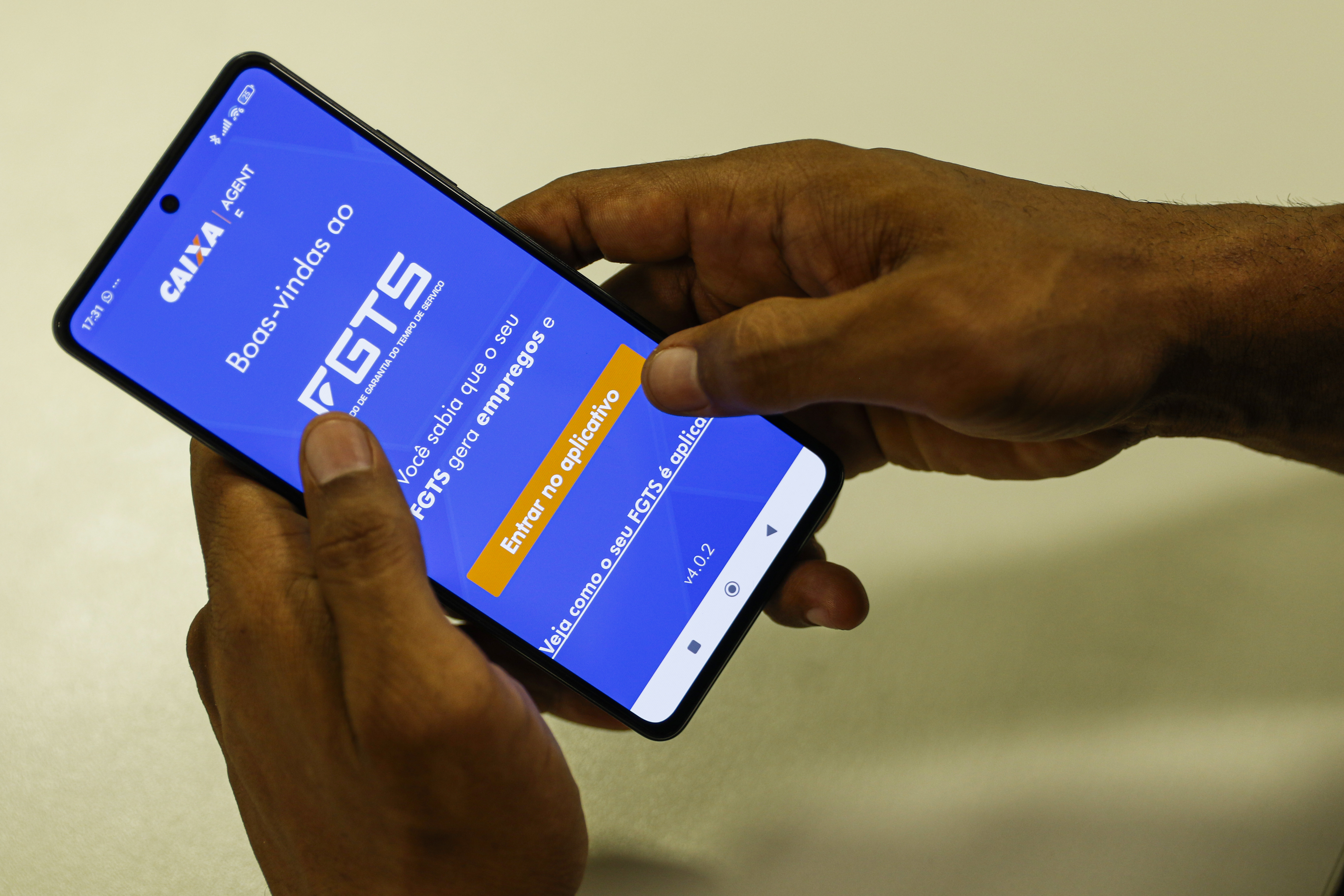 Liberação do FGTS: saiba quem terá direito e o que ainda está em discussão