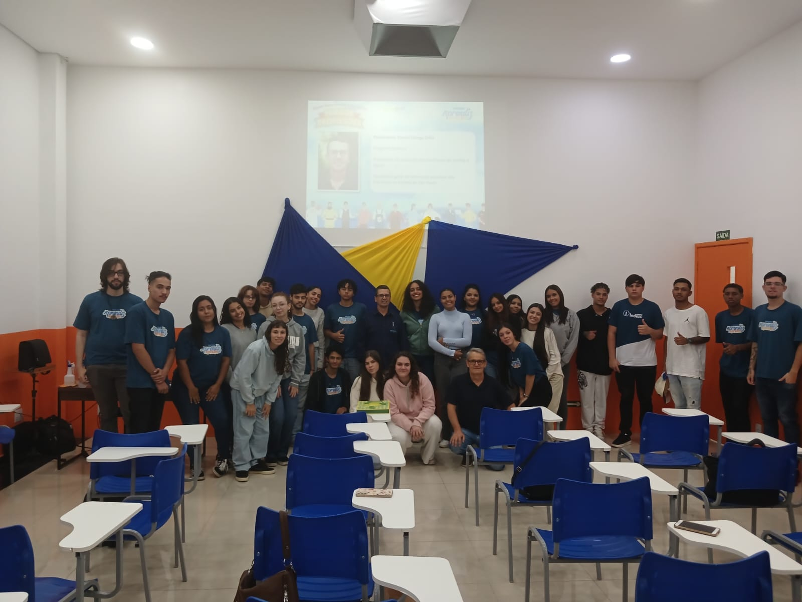 Presidente do Sinpospetro-Jundiaí participa de palestra sobre jovens e o mundo do trabalho