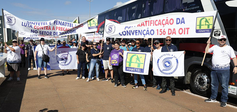 SINTETEL marca presença na CONCLAT em Brasília